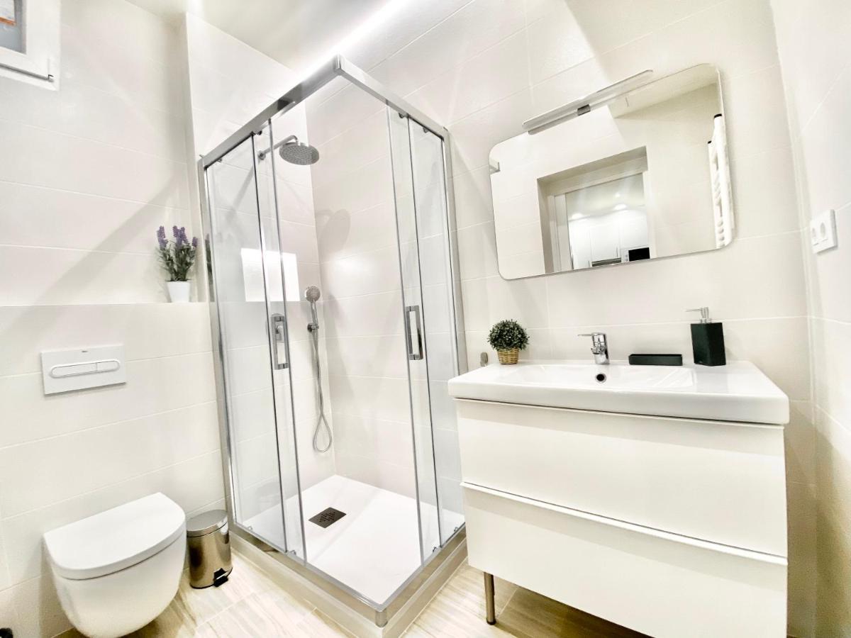 Apartamento Madrid Junto Palacio Real Exteriör bild